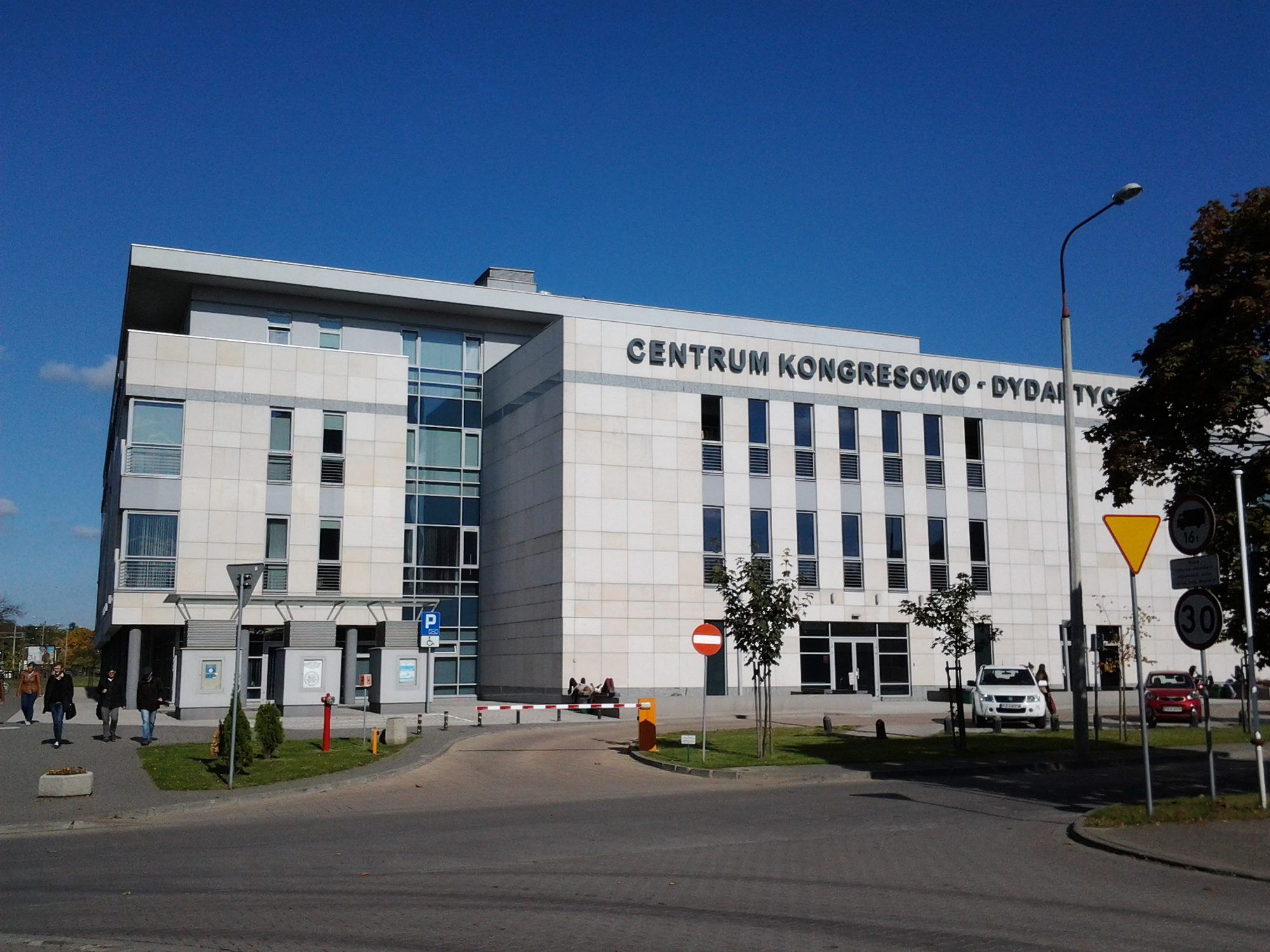 Poznan University of Medical Sciences MBBS Fees | iAMBBS